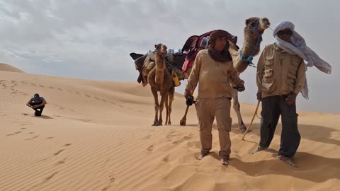 Sahara trekking April 6, 2025