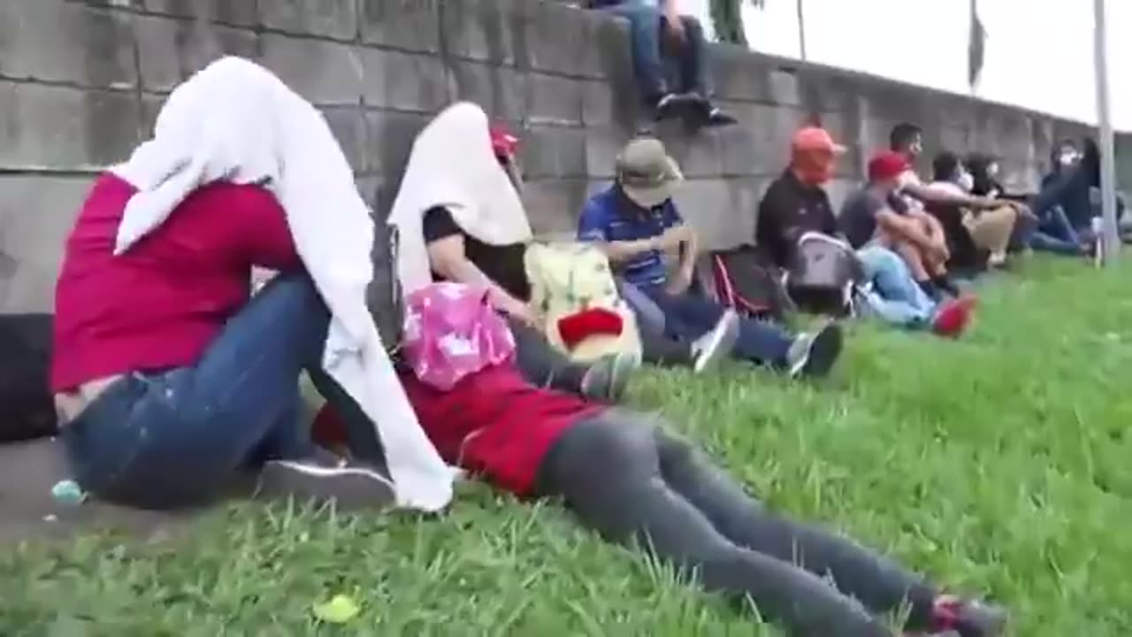 Self-deportation SURGES as border sees dramatic drop in illegal crossings, down 96%
