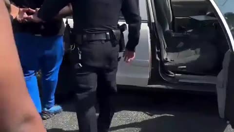 😅👮 To Joke With De-escalation Professionals... | FunFM
