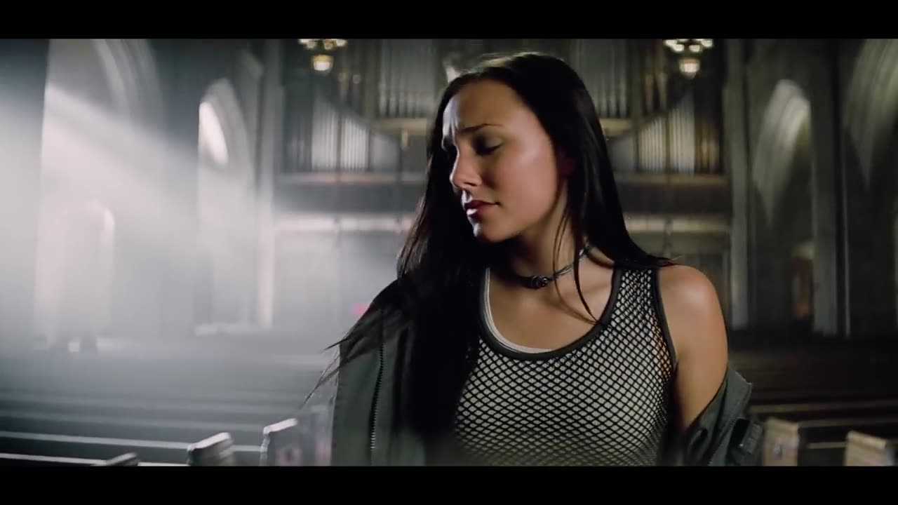 Numb (Official Music Video) song by – Linkin Park