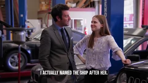Car Mechanic Tries To SCAM A WOMAN, Instantly Regrets It
