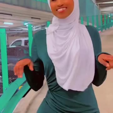 You can never hate her whiles dancing.