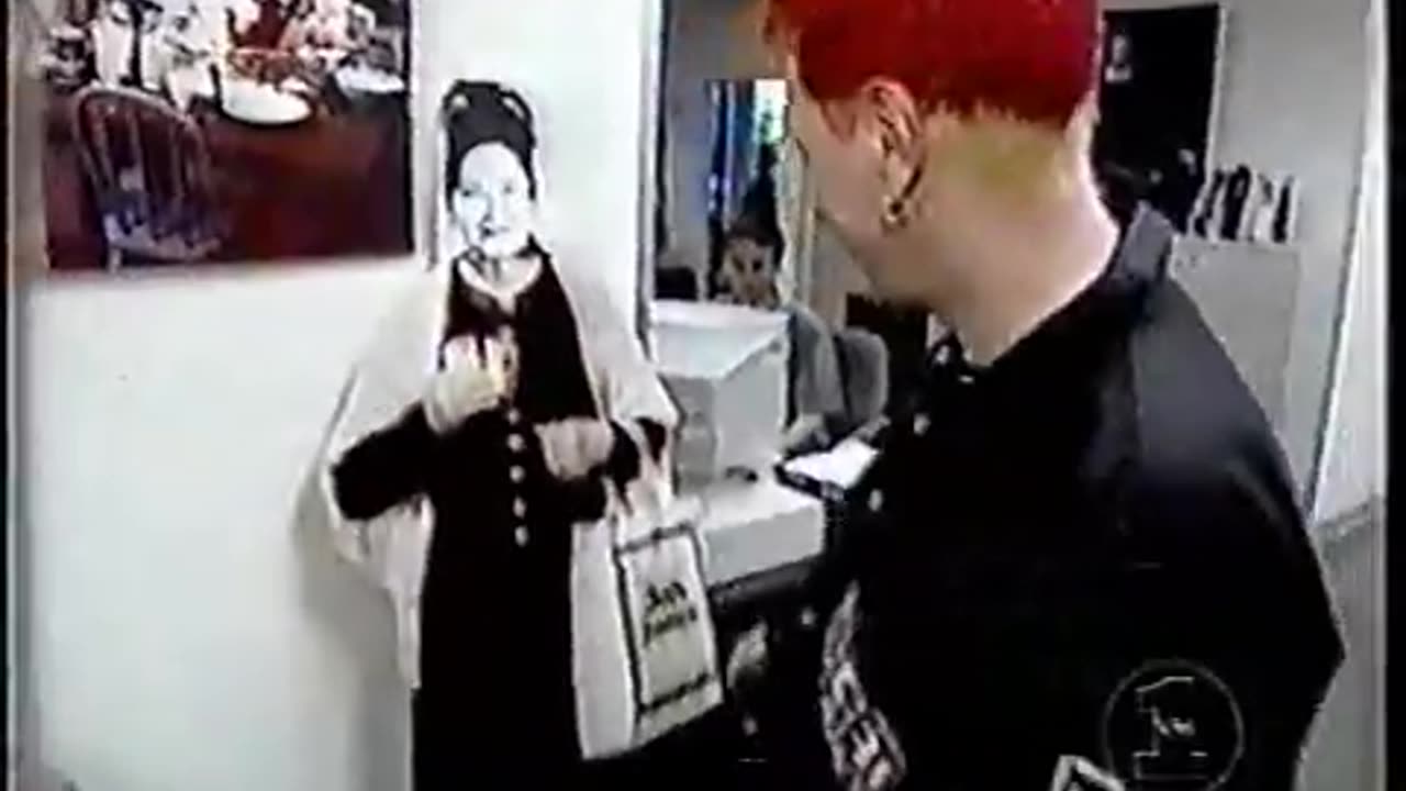 John Lydon thrown off Roseanne Barr TV Show