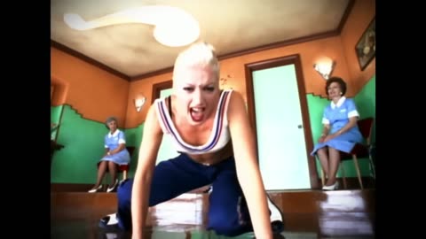 No Doubt - Just A Girl (Official 4K Music Video) HD