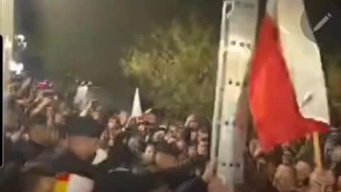 Ukrainian flag was torn down from the city hall.