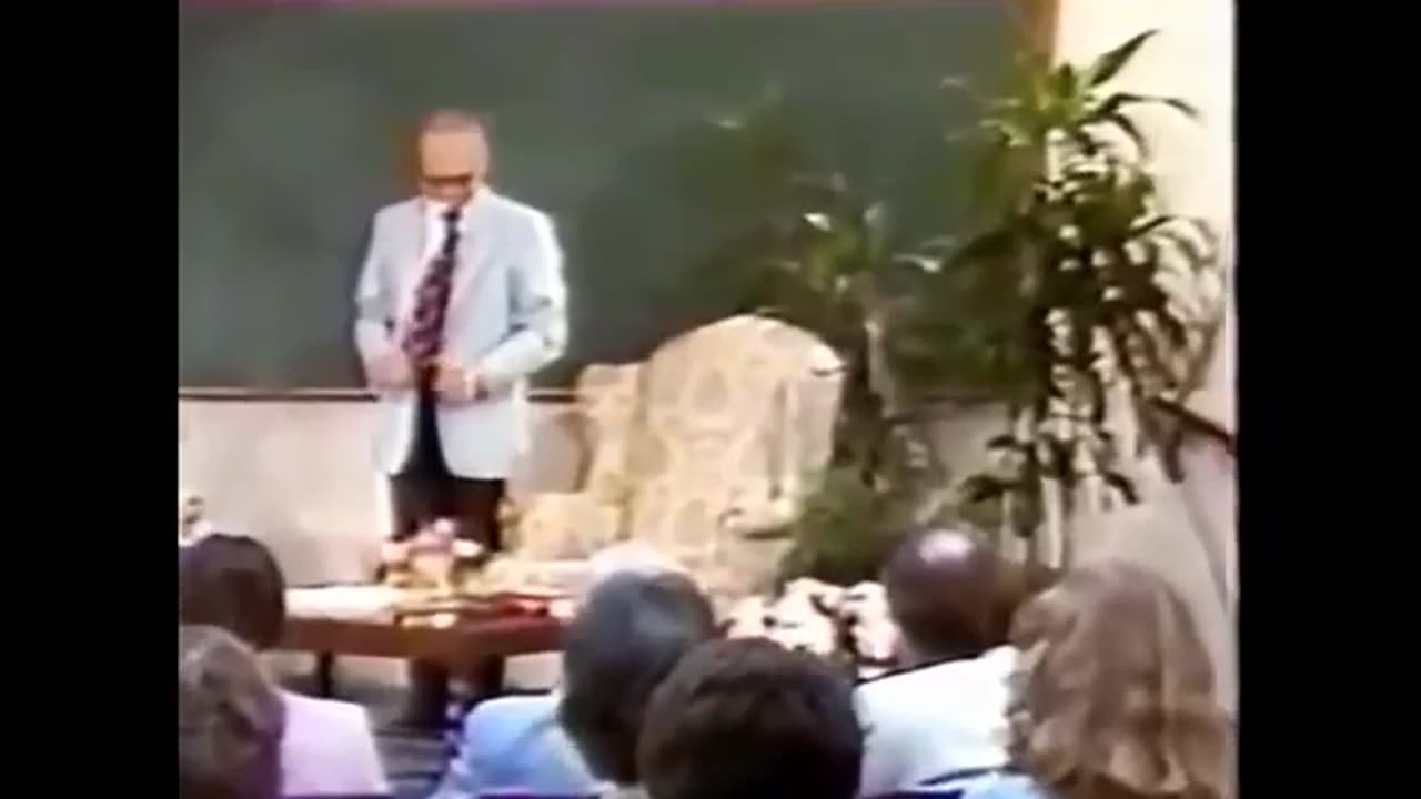 A LECTURE BY EX KGB - YURI BEZMENOV