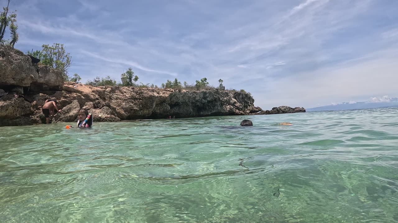Beach Day Bliss in the Philippines 🏖️🌞