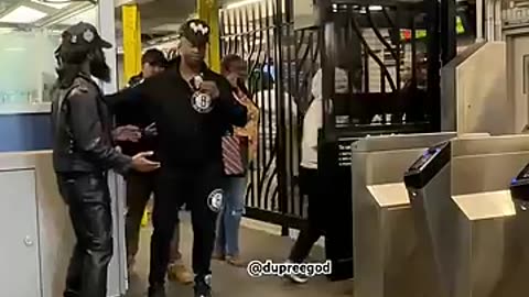 Incredible: Only In NYC Dupree arrested? #dupreegod #youtubeshorts #shortsfeed
