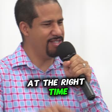 𝐇𝐞'𝐬 𝐀𝐥𝐰𝐚𝐲𝐬 𝐨𝐧 𝐓𝐢𝐦𝐞