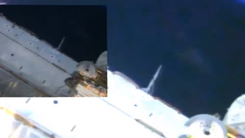 Un vaisseau spatial géant a été aperçu lors de la diffusion en direct d'ISS!