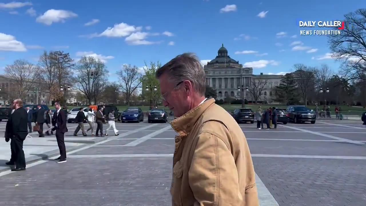 Rep Tim Burchett recounts Jasmine Crockett Allegedly Assaulting Loomer Unleashed Reporter