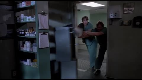 Drugstore Cowboy (1989)