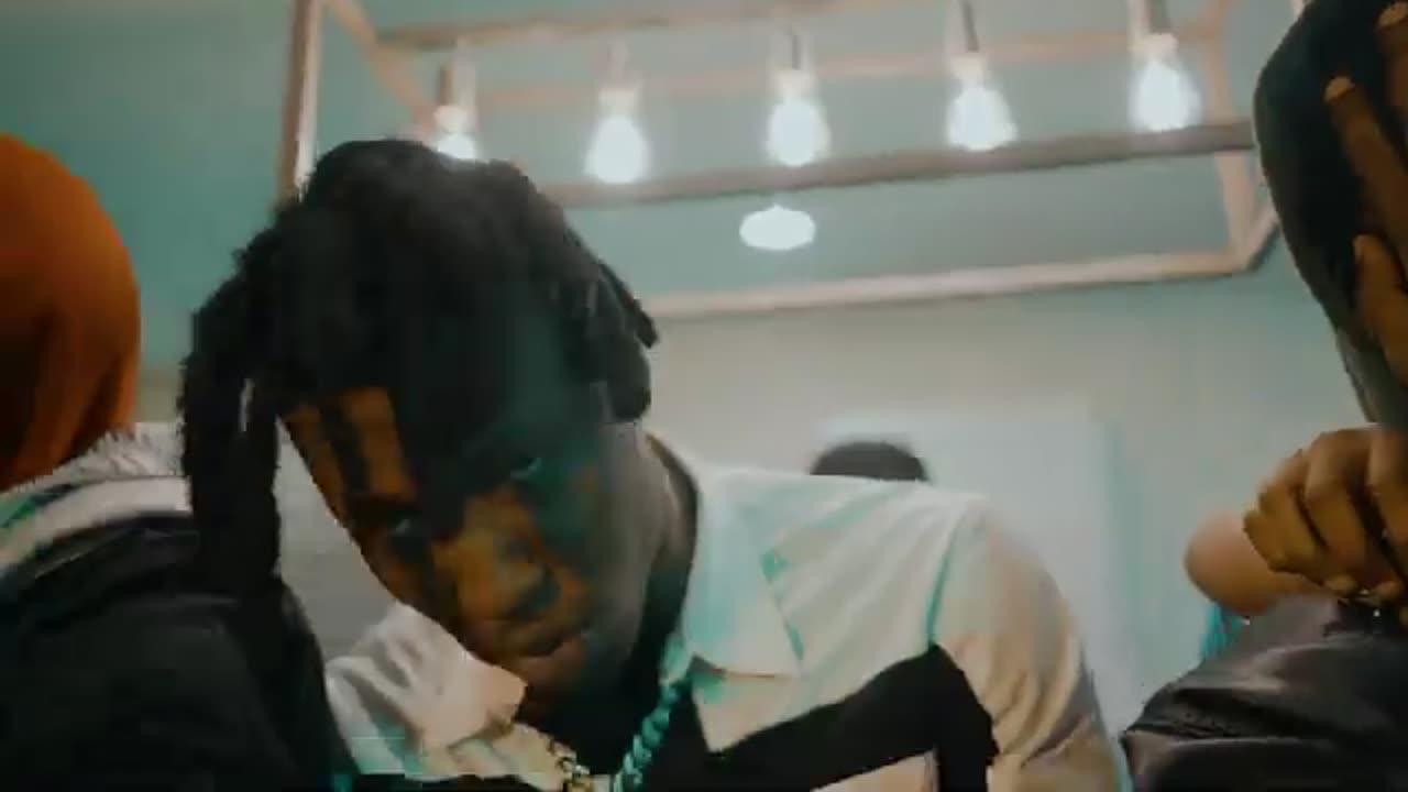 Ola Runt - Robert Gang (Official Video)