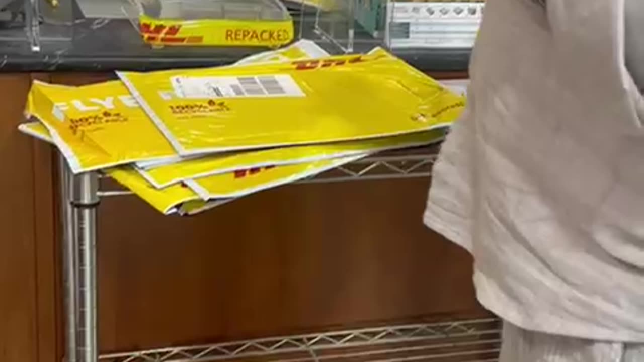 Posta e DHL refuzon të marë në dorëzim zarfet me votat e emigrantëve