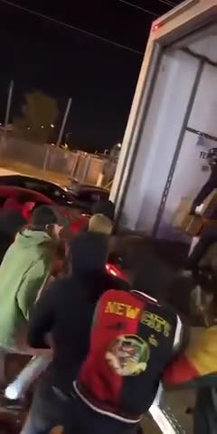 Negroes Loot Fed Ex Truck Due to Their Low Socioeconomic Status