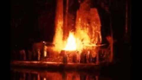 [Aug 5, 2011] David Icke EXPOSES Bohemian Grove Sacrifice To LUCIFER Helel 'Queen Of Heaven' Venus Ishtar [Infamos]