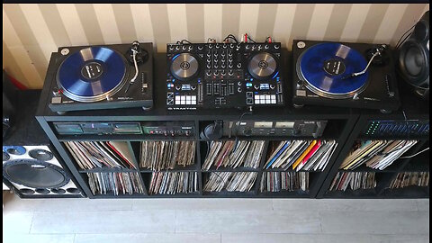 Dj Grizzly Live HardHouse/HardTechno (with digital Vinyl)