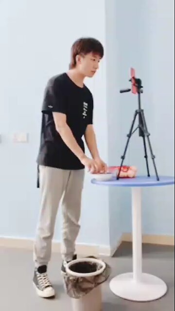 funniest couple make help each other with funny moments