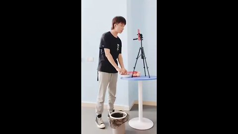 funniest couple make help each other with funny moments