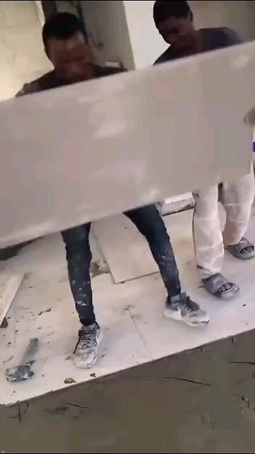 Pov: When you lay tiles for the first time 🙄