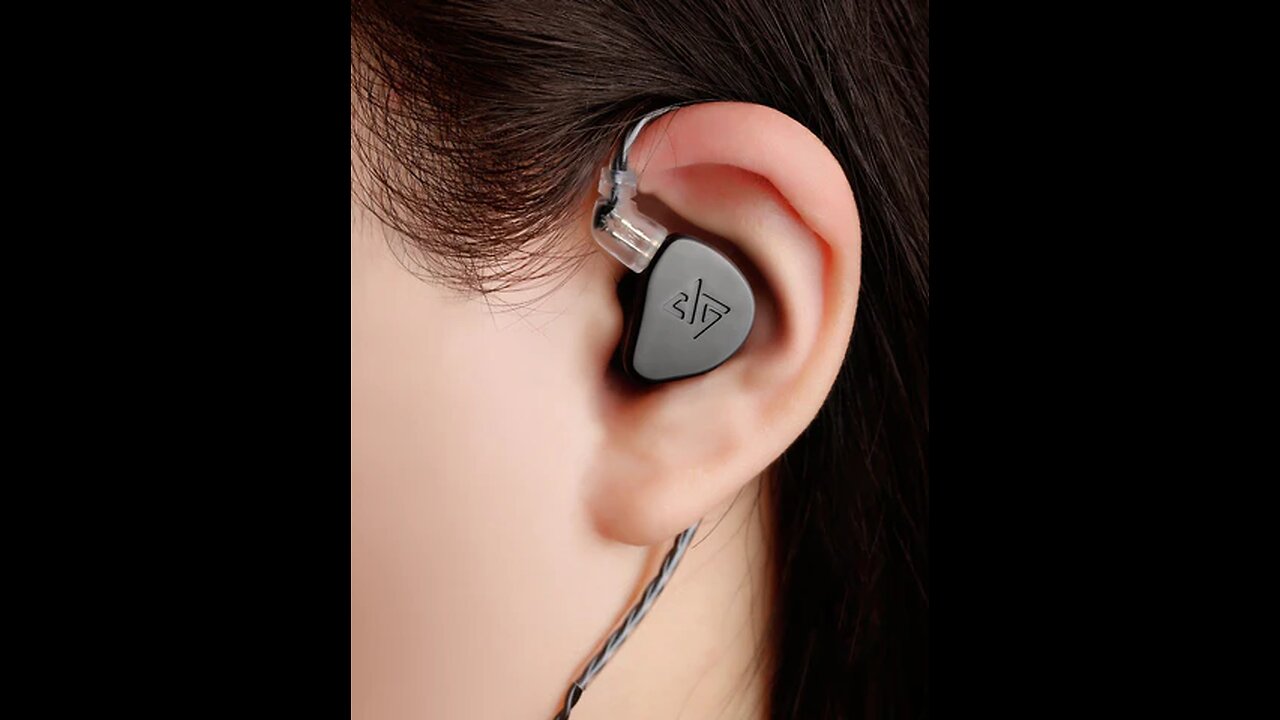 HiFi In-ear Headphones, with High-quality Sound, Changeable Cable Design, Ergonomics Design