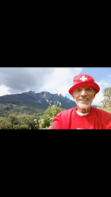 «... togliere il contante, perché per quello hanno bisogno dell'identita digitale»