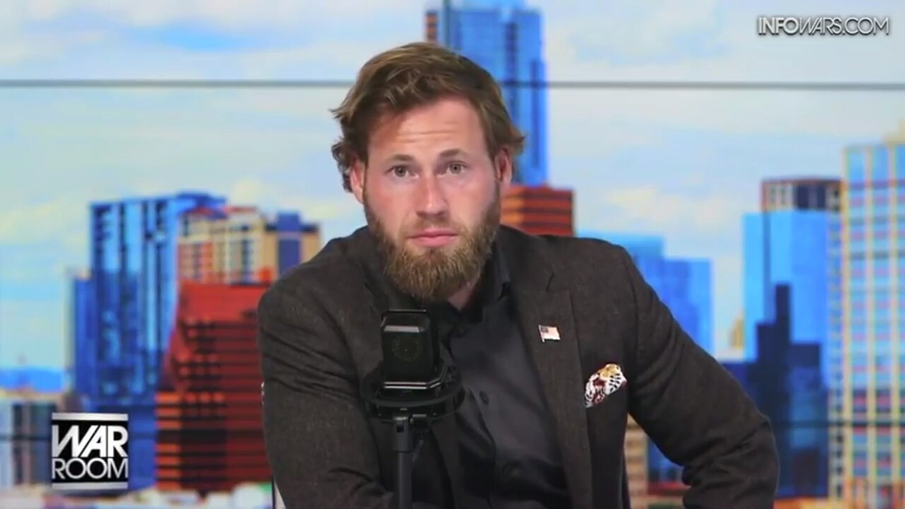 WAR ROOM (Full Show) Friday - 6/6/25