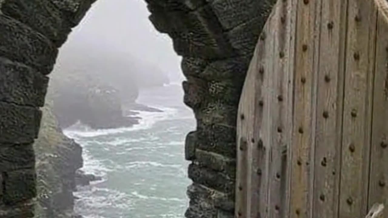 Door to the sea