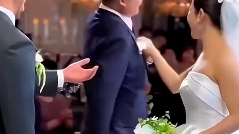 Dad’s love at the wedding #wedding #dad #father #touching #love #fyp #foryoupage#tiktok #trending