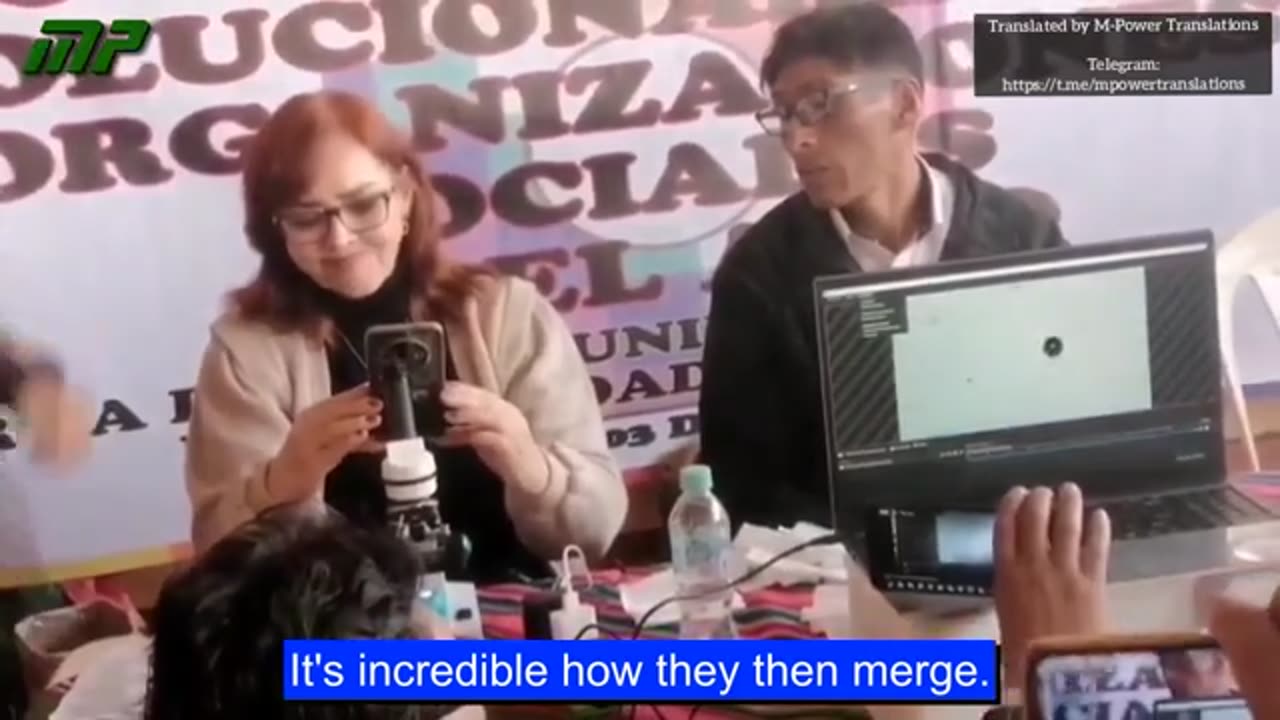 Сеанс оптической микроскопии различных типов вакцин в городе Эль-Альто, Боливия