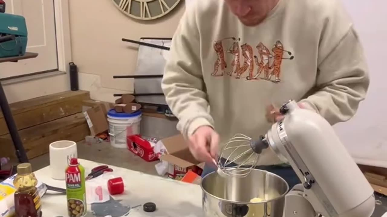 YOU’RE TELLING ME FOR 40 YRS I SHOULD HAVE BEEN WHIPPING IT MYSELF⁉️