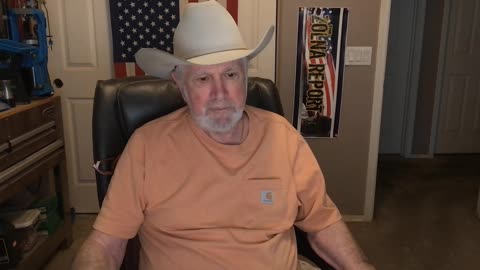 Craine Collapses On Train In Thailand Killing 22, And Injuring Over 80!