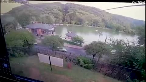 Several passengers plummet after chairlift suddenly collapses in remote Russian resort