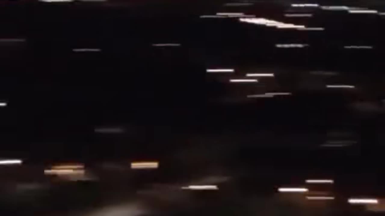 👽🛸 Is This Mysterious Light a UFO? | TheTruthAbove