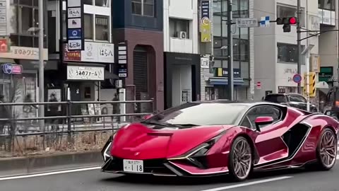 都内に現れたLamborghiniの激レアモデル🫣 #lamborghinni #lamborghinirevuelto #lamborghinisian