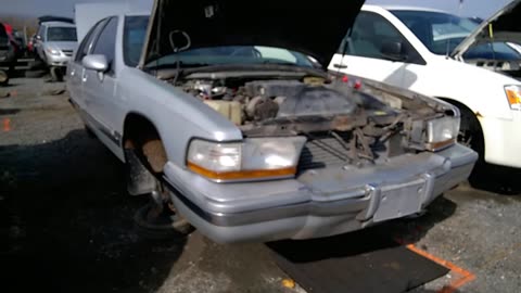 Buick Roadmaster 1996 - Junkyard Classics