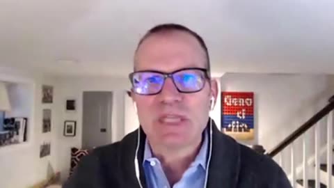 Um mergulho profundo na dinâmica criminal do Brasil e suas fronteiras.