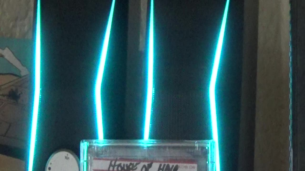HOH 033
