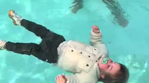 Can your one year-old do like this?