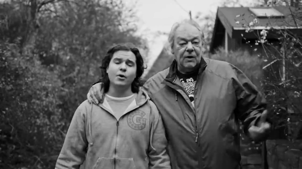Lukas Graham - 7 years ( official music video )