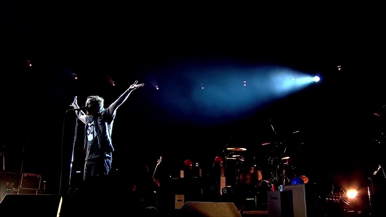 Daughter (with 'W.M.A.' tag) - Pearl Jam (live)