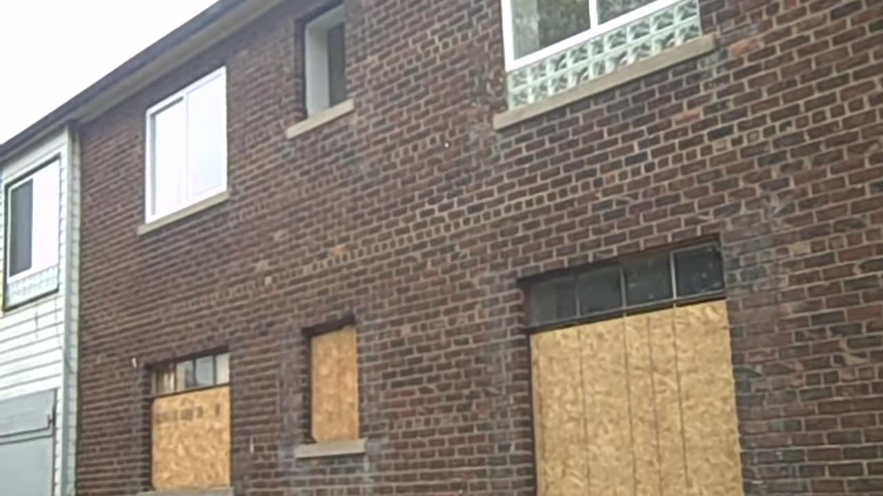sanding part 2 on pasadena st 10 unit building, SHEA SHOW