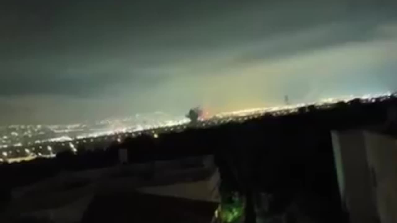 Iranian missiles hit the refinery in Haifa