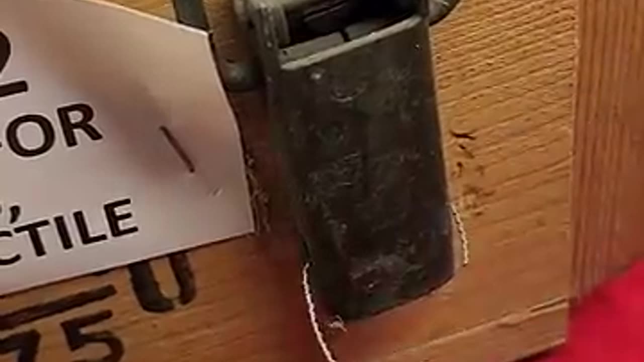 1975 Romanian 8mm Mauser Crate Opening