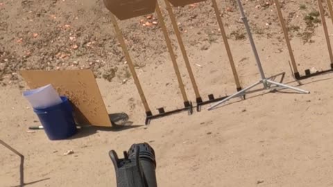 AR vs. AK