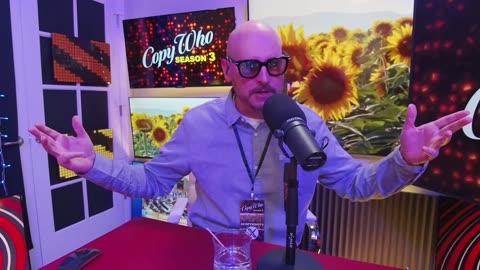 COMMIERADO! - CopyWho LIVE