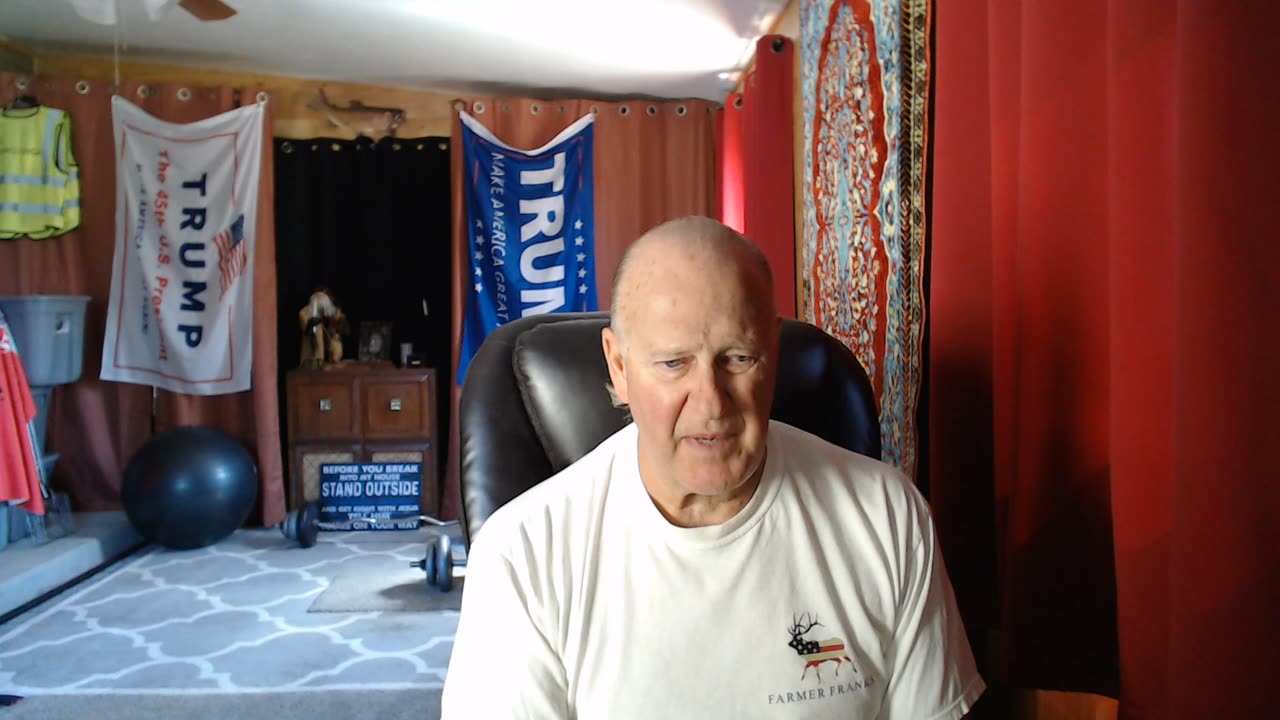 Stranger Delivered CPR for 20 Minutes to a Montreal Man Then Vanished/Kurdish Militant Group Agrees to Swap Guns for Ballots and End 40-year Insurgency with Turkey