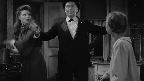 A Tree Grows in Brooklyn (1945) Full movie | Drama