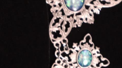 Quick Look: Newly Released Cursed Necklace From Noble Collection!