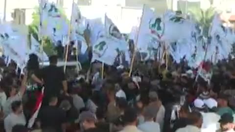 Pro-Iran supporters rally in Baghdad amid Israel-Iran tensions | AJ #shorts